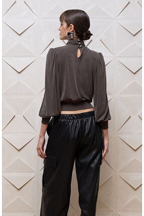 Fluid Wrap Top