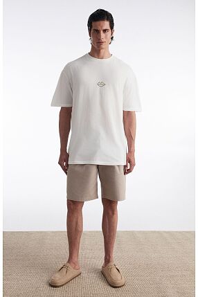 WE SHOULD KISS T-SHIRT