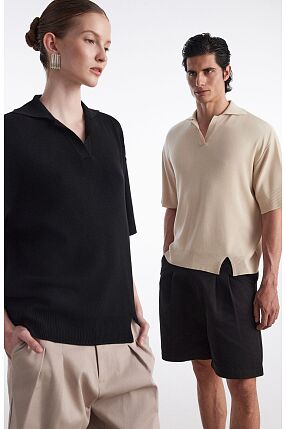 FINE LINE KNITTED POLO SHIRT