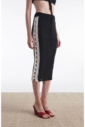 VOYAGE KNITTED MIDI SKIRT