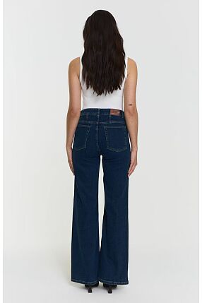 CLEO JEANS