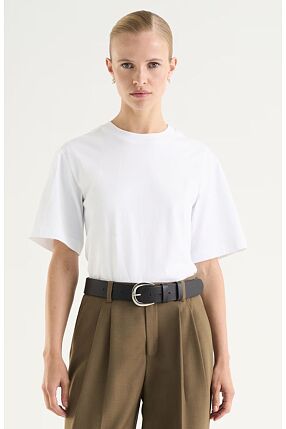 CHELSEY TEE