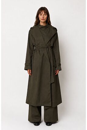 LINEAR COAT