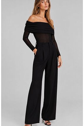 OFF SHOULDER BLOUSE