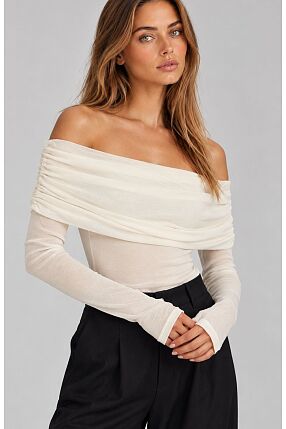 OFF SHOULDER BLOUSE