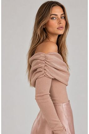 OFF SHOULDER BLOUSE