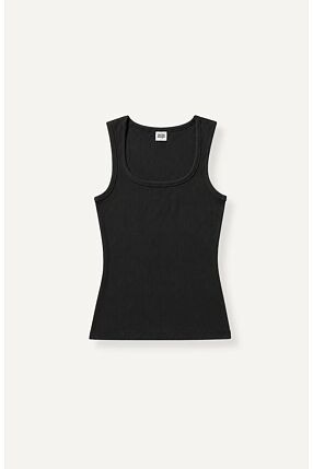 HERA SINGLET