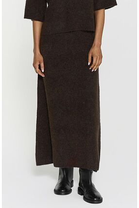 ISRAA KNITTED SKIRT