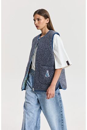 TITAN VEST