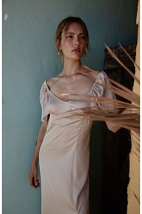 VESTIR DRESS