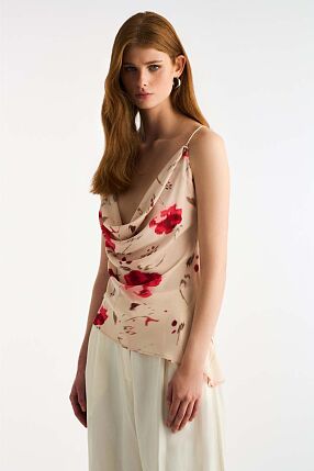 PRINTED CREPE TOP