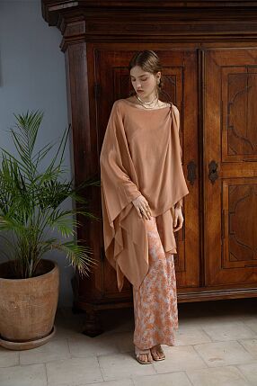 SERENE TOP