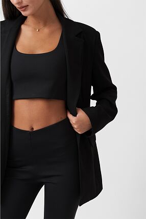 SIGNATURE JACKET