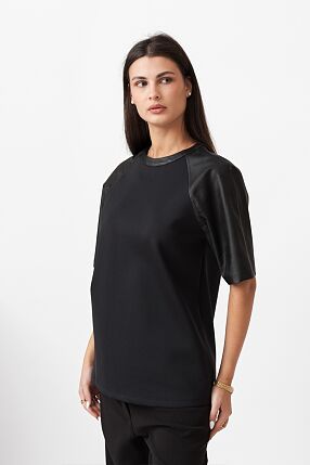 LEATHER LOOK SLEEVE T-SHIRT