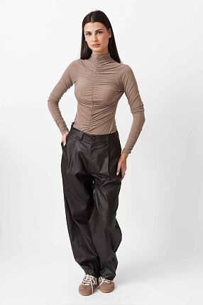 RUFFLED HIGH NECK TOP
