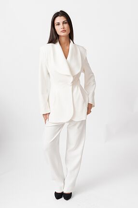 TAILORED JACKET