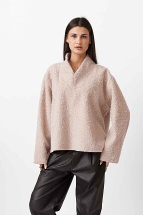 V NECK KNIT TOP