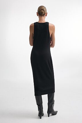 WHITNEY SLEEVELESS MAXI DRESS