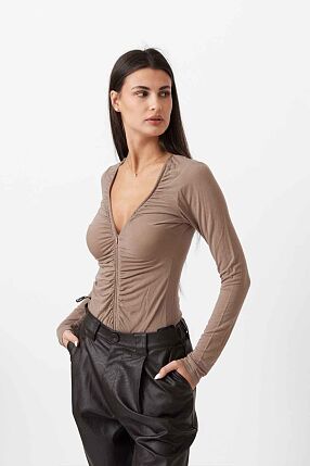 ZIP TOP