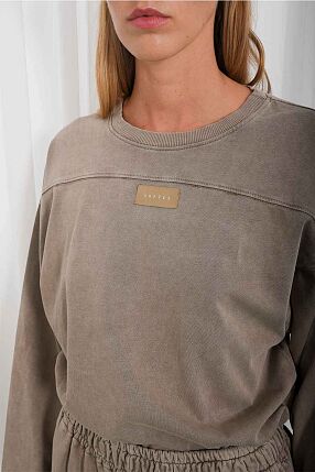 UNIQUE LONG SLEEVE