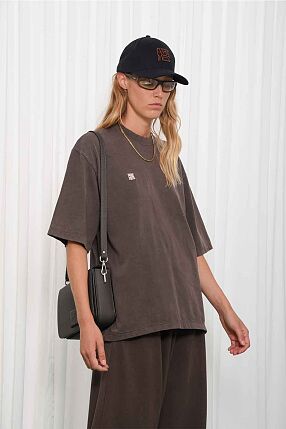 UNIQUE T-SHIRT