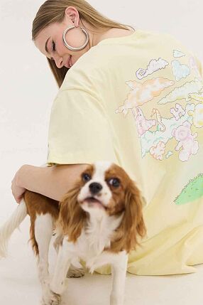 CHEETAH T-SHIRT YELLOW CLOUDS