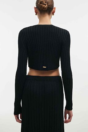 FEMME  KNITTED CROP TOP