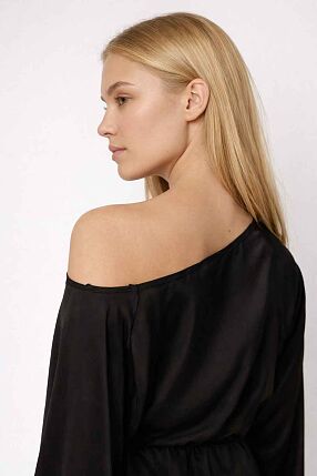 SILKY BLOUSE