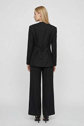 STATEMENT BLAZER