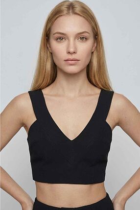 STATEMENT CROP TOP