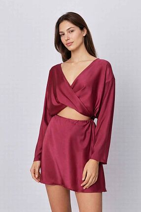 TWISTED BLOUSE