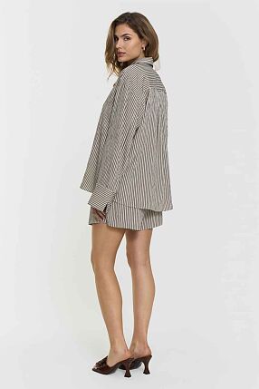 ALISHA SHORTS NAVY BEIGE STRI