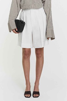 AYLA SHORTS IVORY