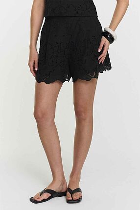 MEIRA BRODERIE SHORTS BLACK