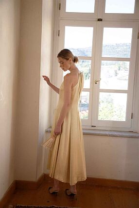 STANCE DRESS