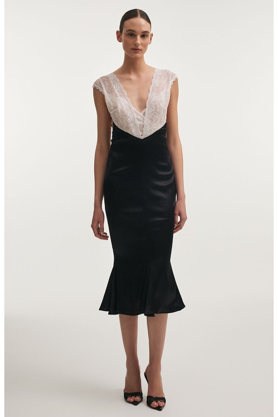NAIA MIDI DRESS