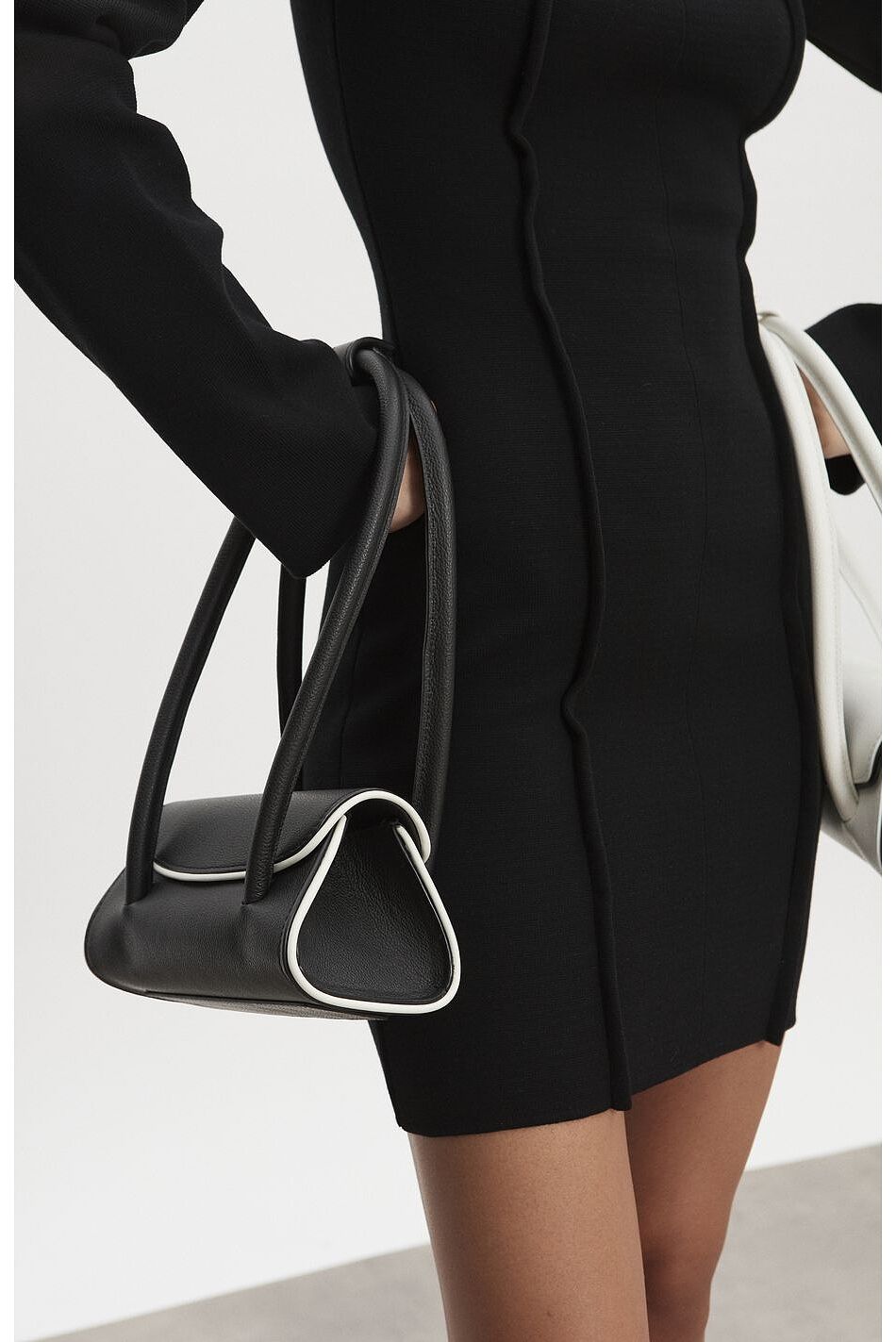 CRUELLA LEATHER BAG