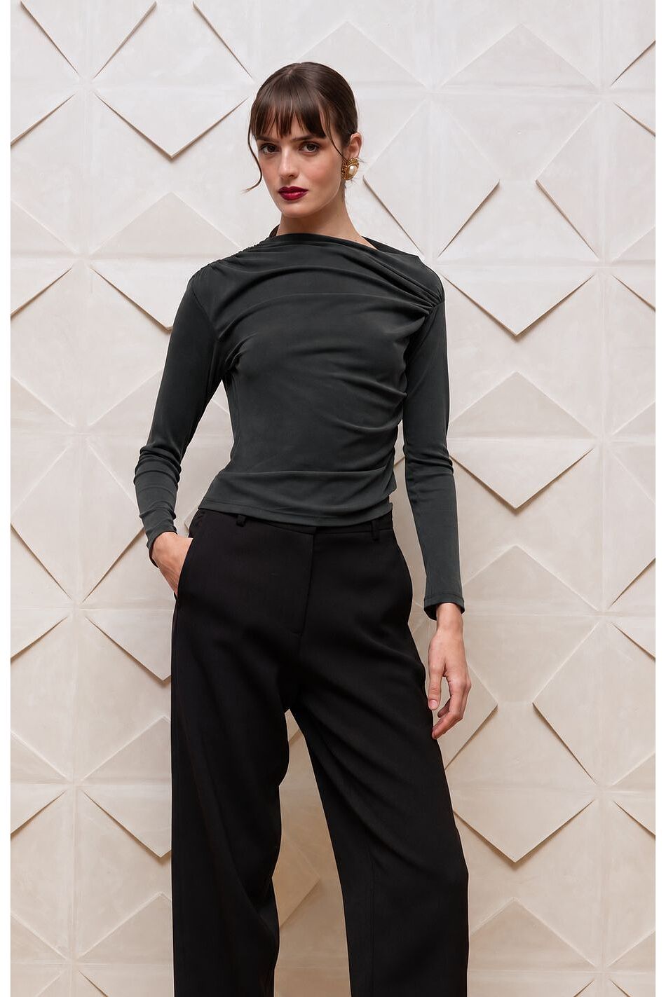 ELARA DRAPED TOP