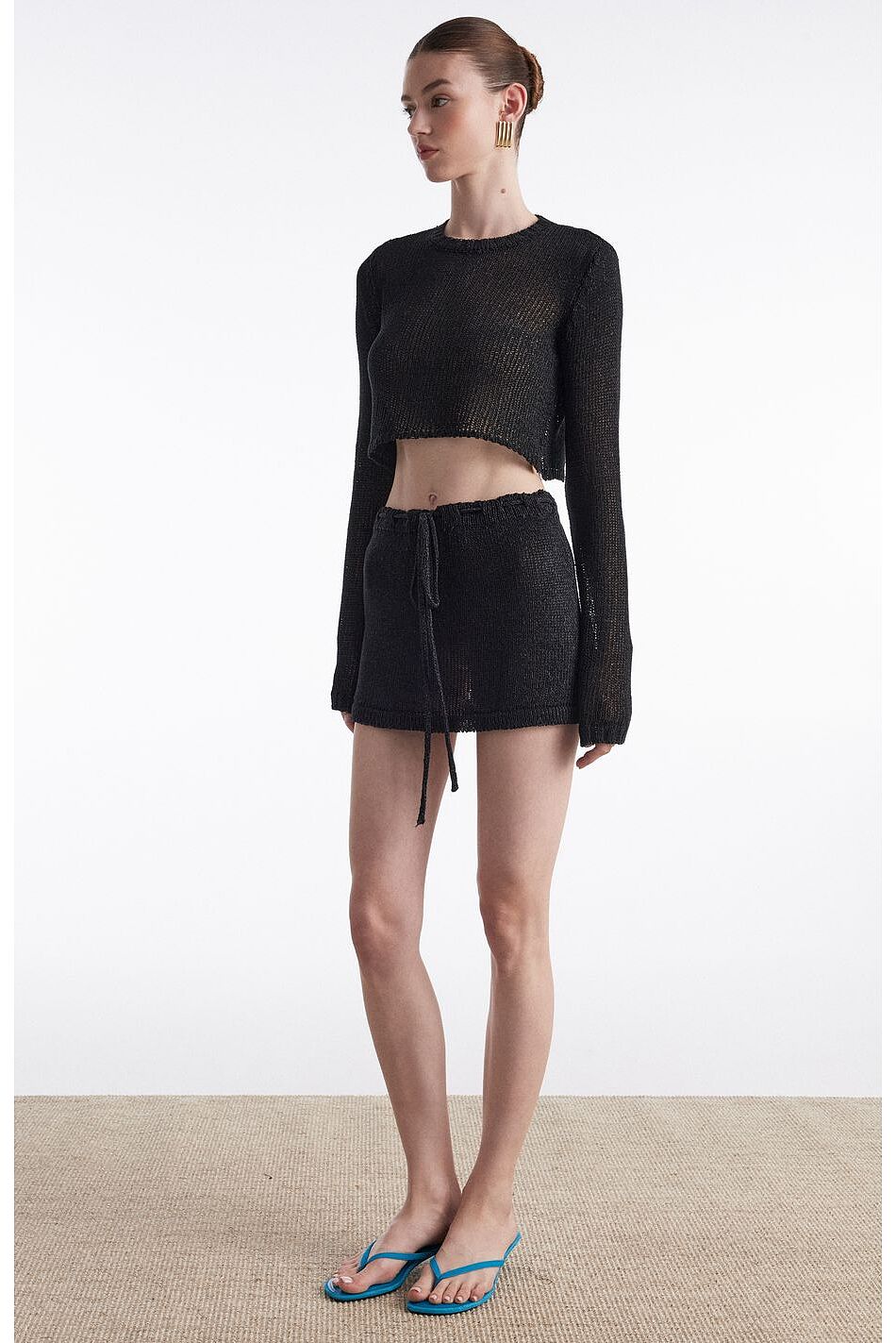 VOYAGE KNITTED CROP TOP