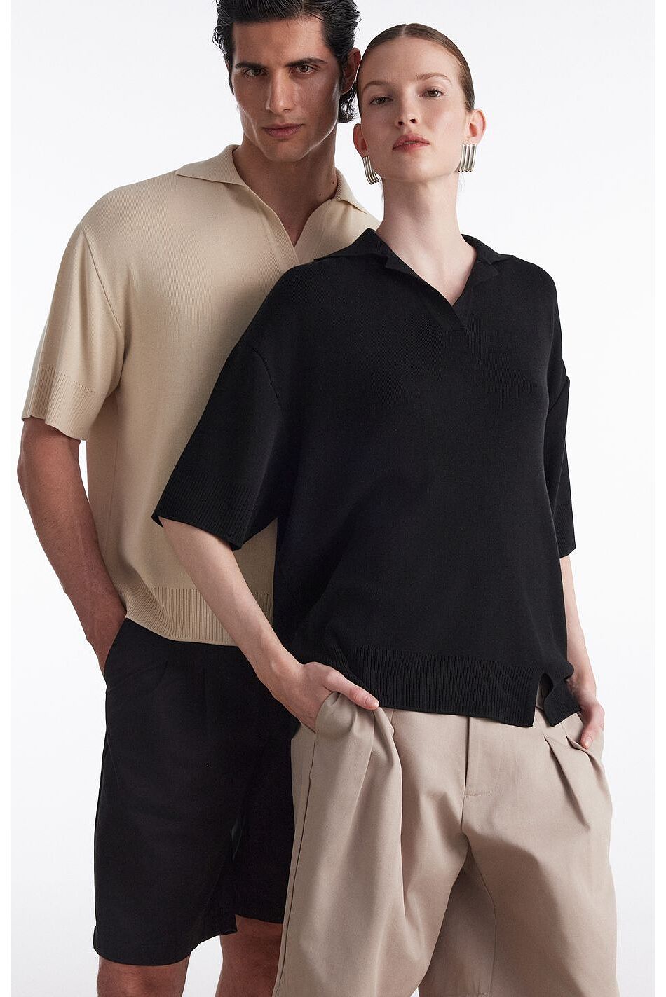 FINE LINE KNITTED POLO SHIRT