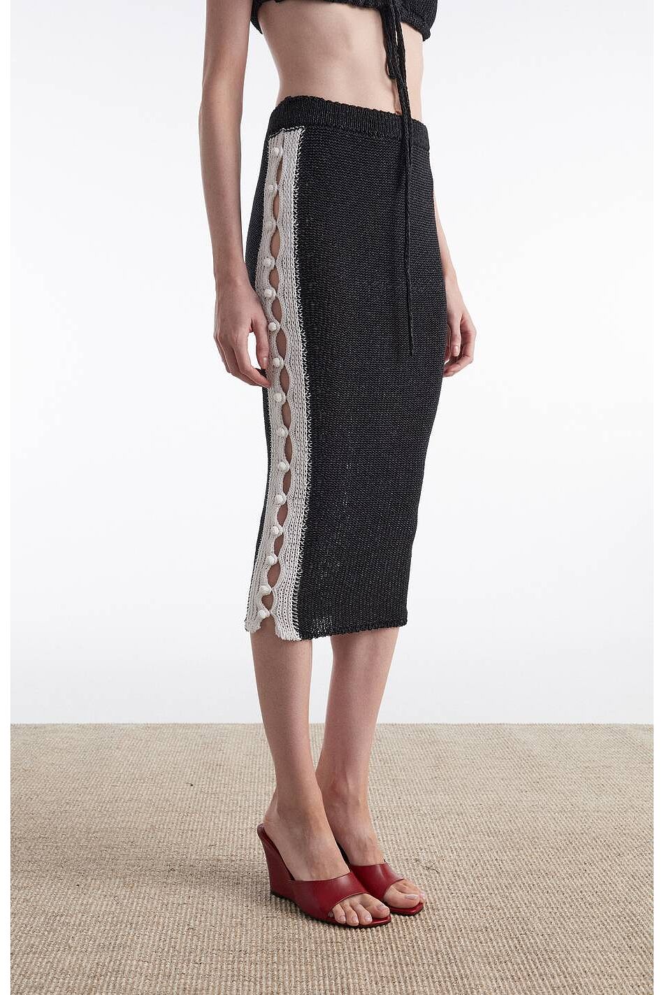 VOYAGE KNITTED MIDI SKIRT