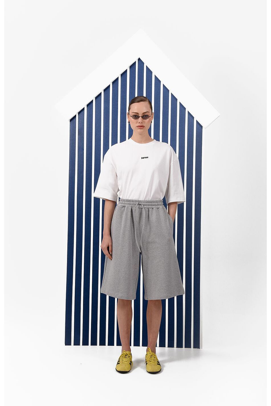 TIME OUT OVERSIZED T-SHIRT