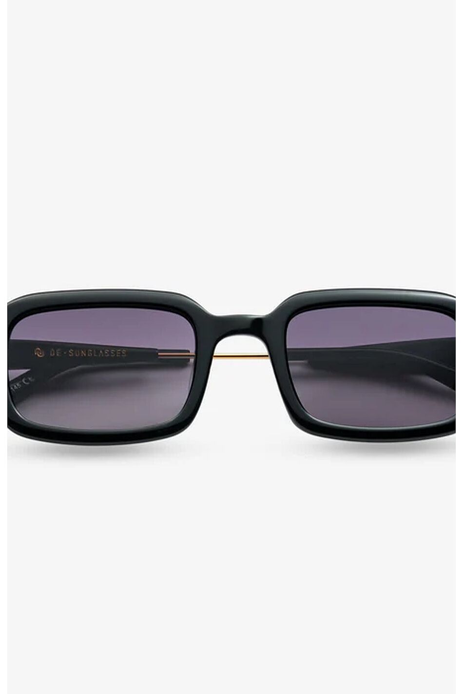 ARWEN BLACK