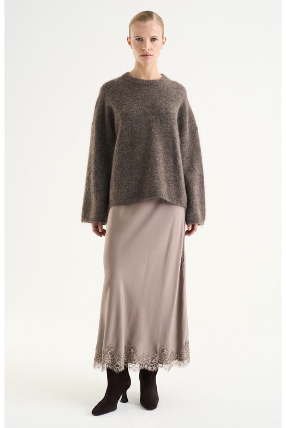 AURELIA LACE SKIRT