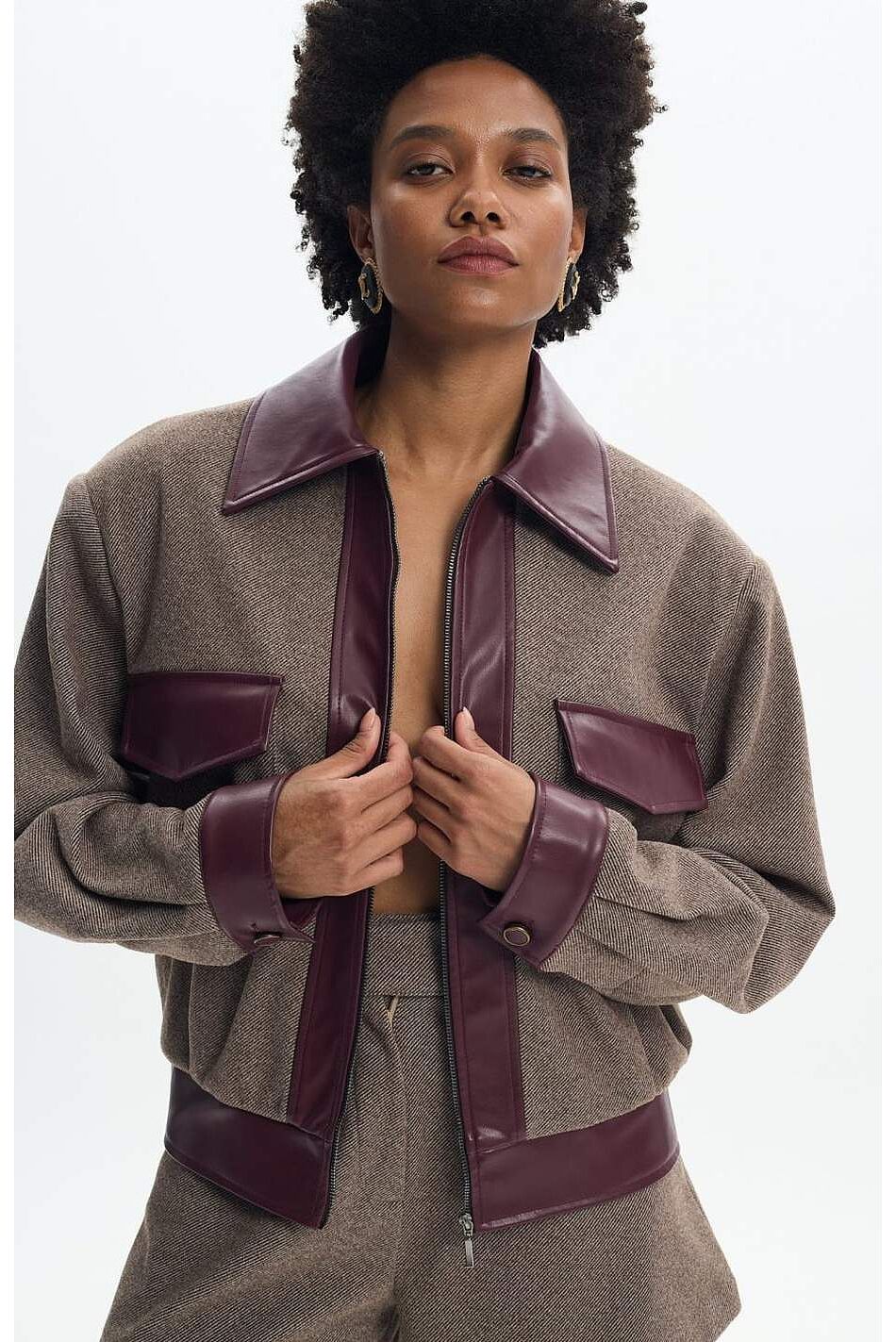 CALIA BOMBER