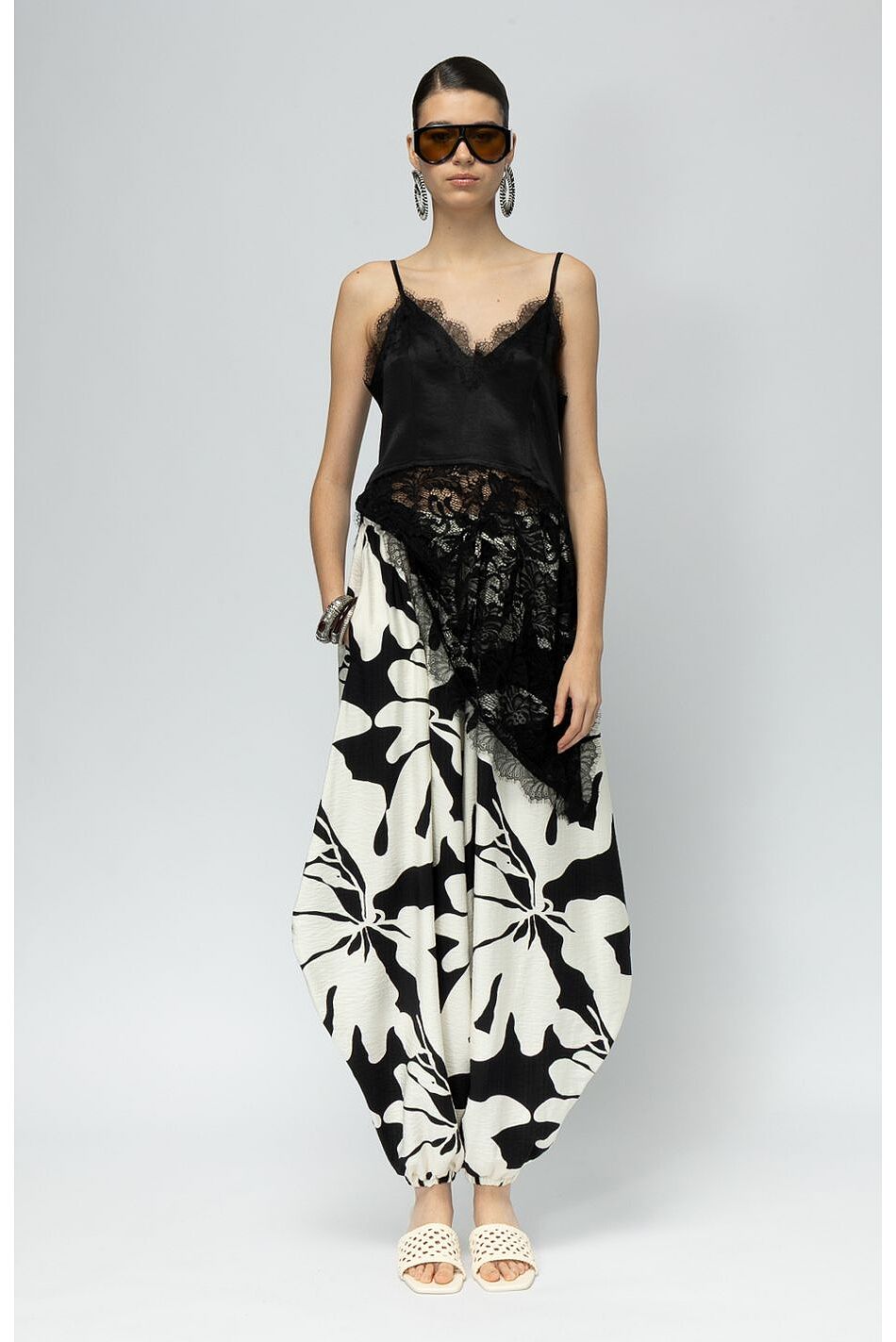 CLOUD 9 B&W PANTS