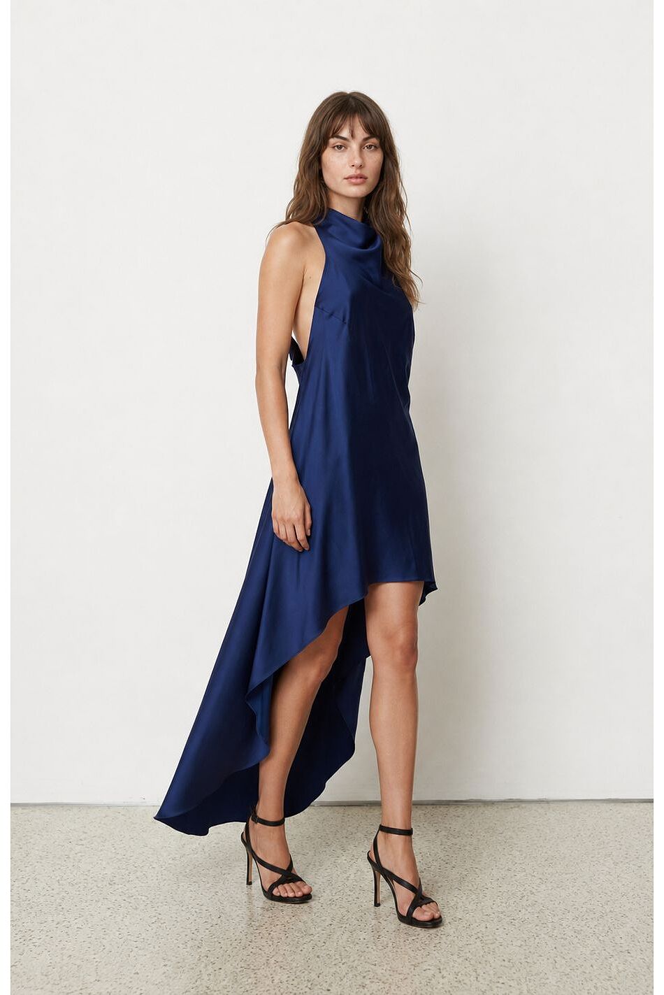 SLEEK ASYMMETRIC DRESS