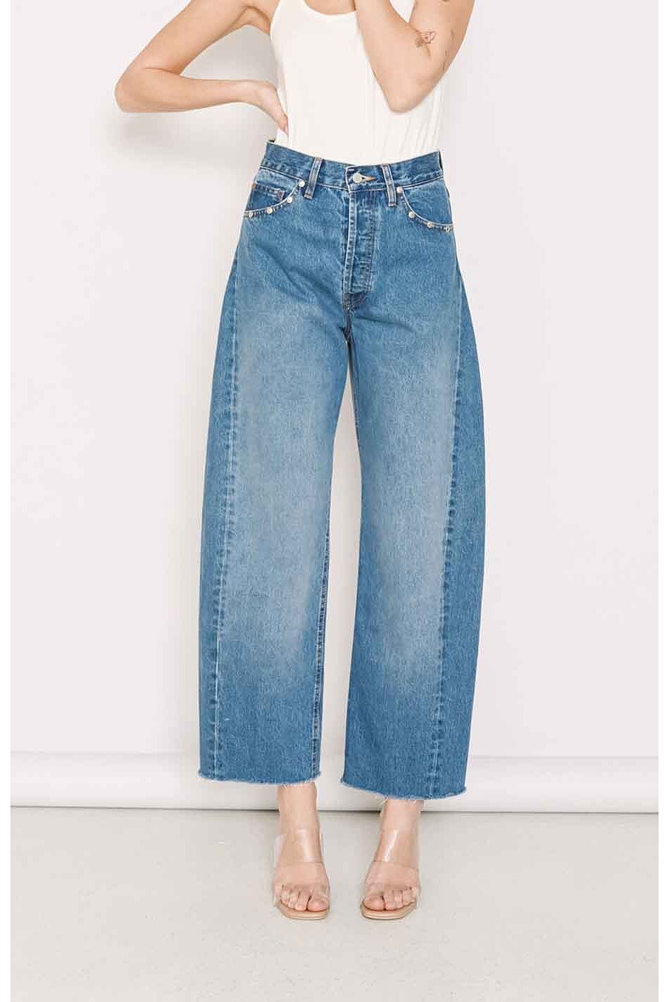 GWEN MEDIUM STUDDED