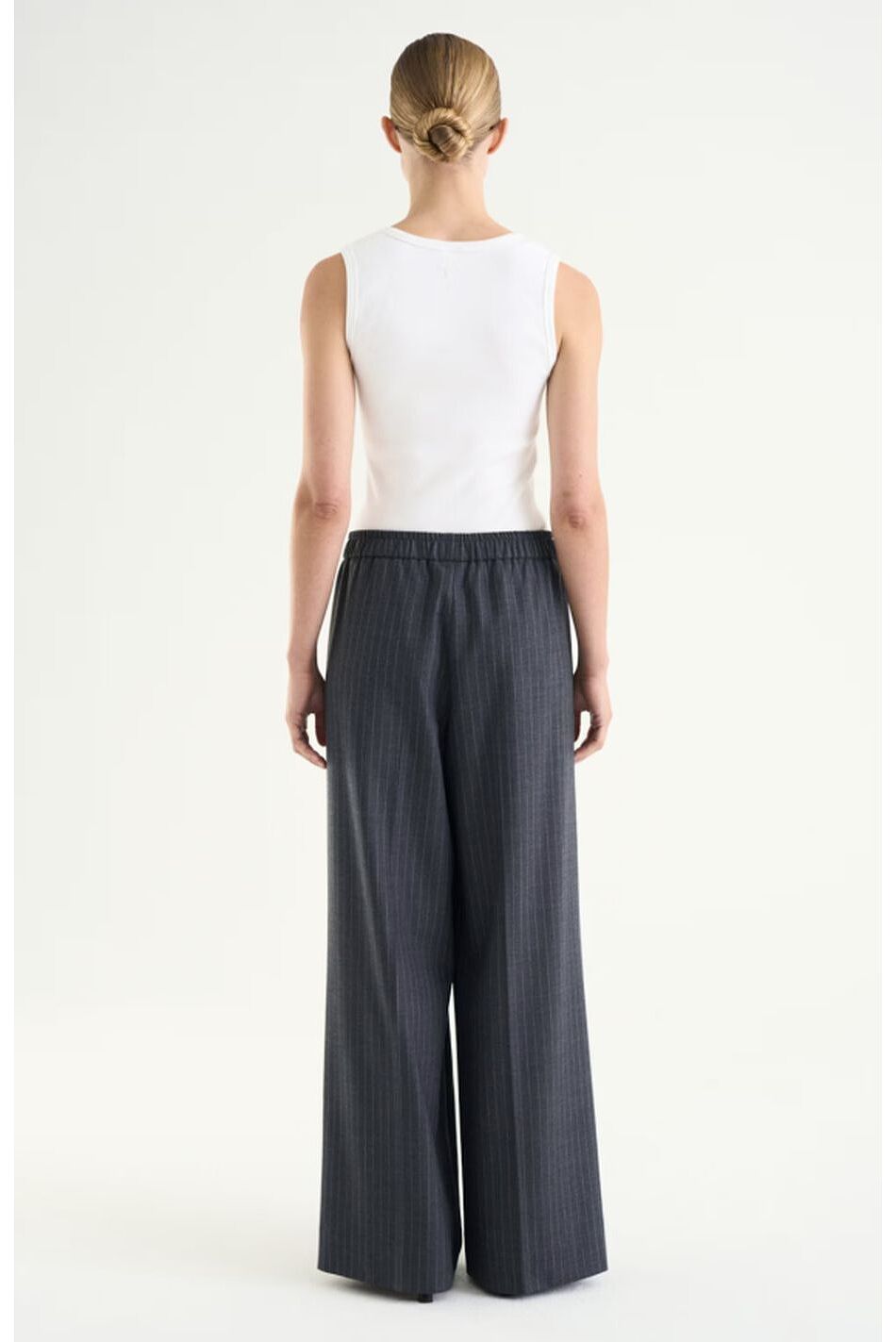 HERA SINGLET