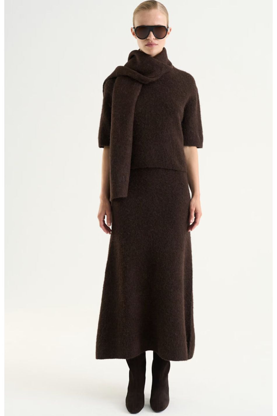 ISRAA KNITTED SKIRT